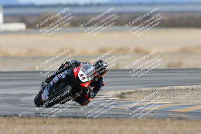 media/Feb-08-2025-CVMA (Sat) [[fcc6d2831a]]/Race 8-Supersport Middleweight/